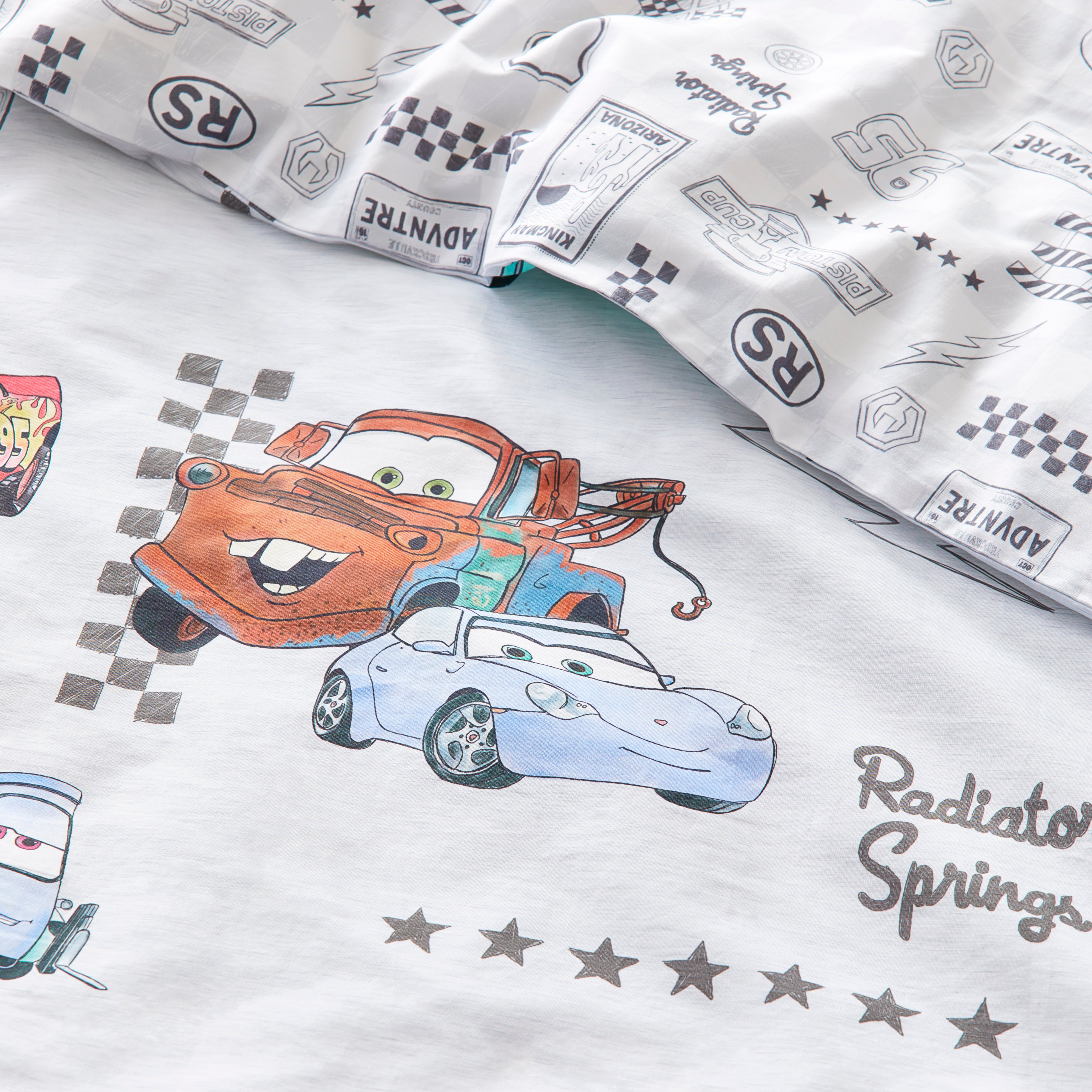 thumbnail image 2 of Cars Lightning McQueen Queen Size Bed Quilt Cover Set – Polyester Multicolour 2 of 6