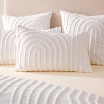 Kori White Tufted Pillowcases