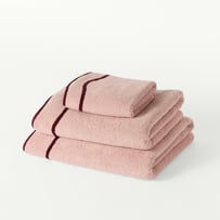 Bella Scallop Pearl Pink & Cabernet Towel Range 