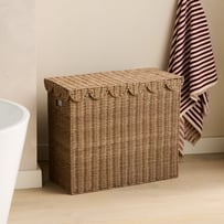 Scalloped Natural Divided Laundry Basket