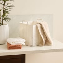 Sala White Medium Square Basket