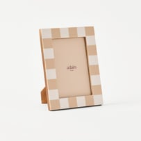 Checkers Natural & White Photo Frame