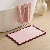 Scallop Pearl Pink & Cabernet Edge Bath Mat 