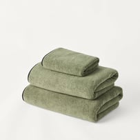 Dorchester Moss & Black Towel Range 