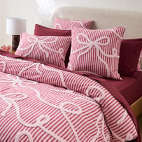Clara Raspberry Tufted Pillowcase 