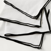 Lulu White & Black Napkins Pack of 4