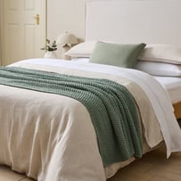 Hallstatt Lily Pad Chunky Knit Throw