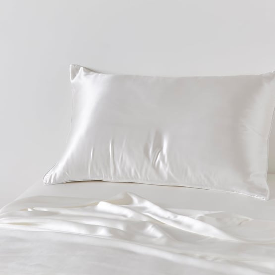 Pure Silk Antique White Sheet Set
