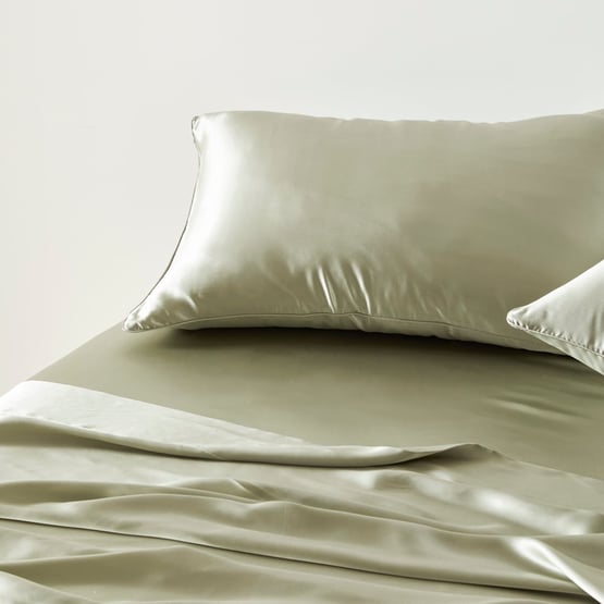 Pure Silk Tea Green Sheet Set