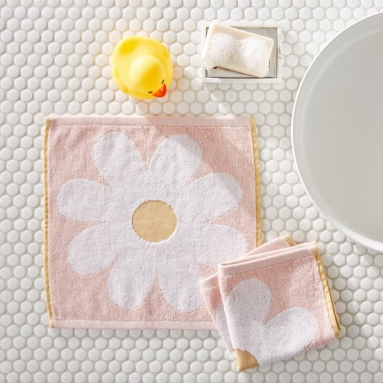 Daisy Floral Pink Face Washers Pack of 2