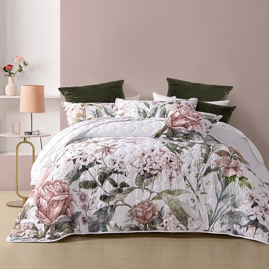 Lorna White Bedspread Set + Separates