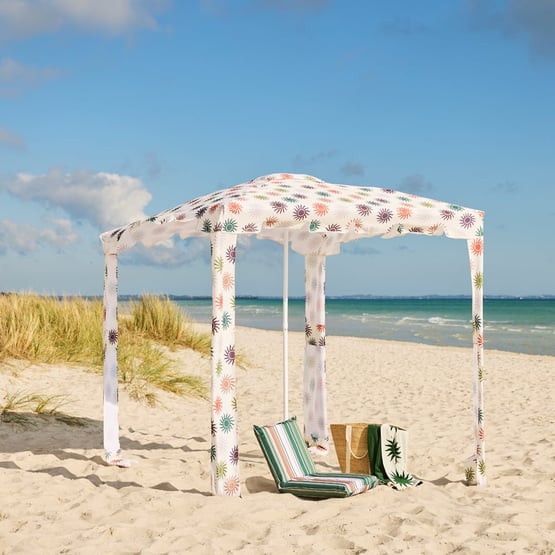 Noosa Beach Cabana