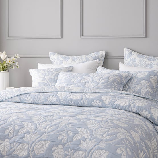 Laurieton Blue Bedspread Set