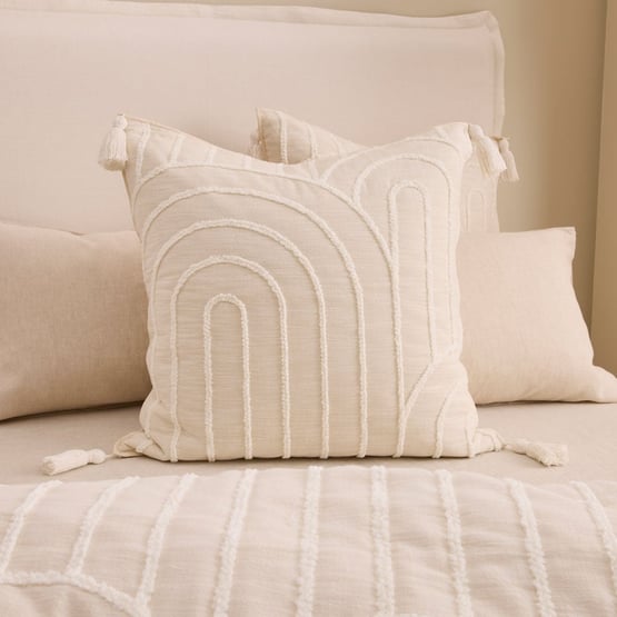 Archie Tufted Macadamia Quilted Pillowcases