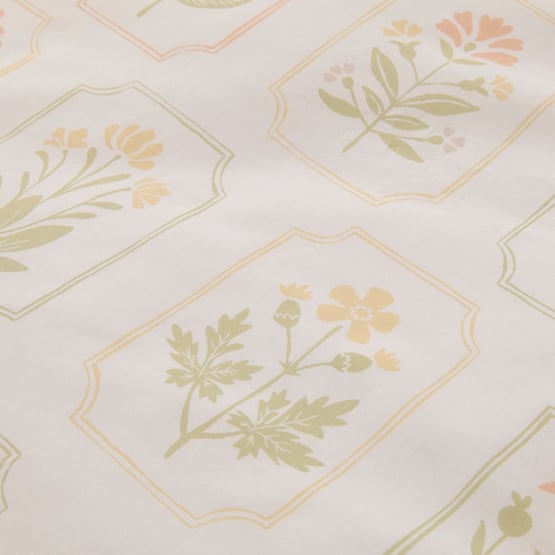 Floral Stamp White Quilt Cover Set