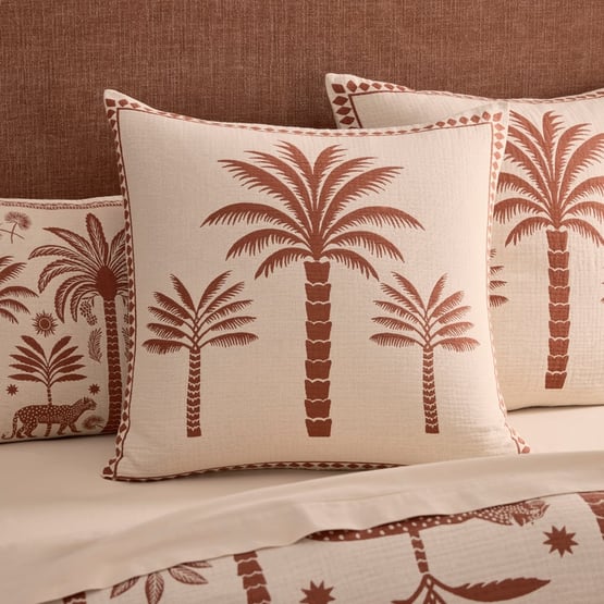 Global Traveller Natural Jacquard Pillowcases
