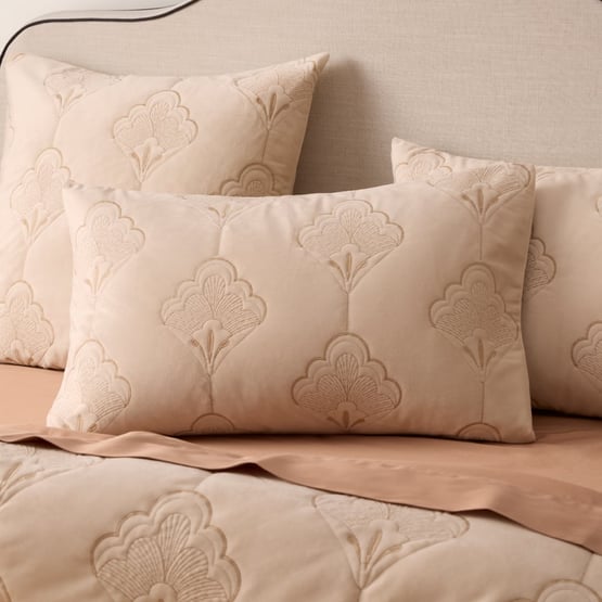 Margarete Velvet Sand Quilted Pillowcases