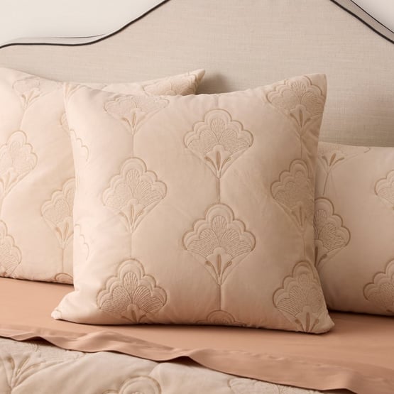 Margarete Velvet Sand Quilted Pillowcases