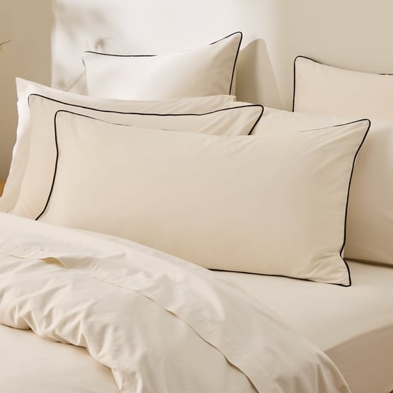 Stonewashed Cotton Coconut & Black Piped Pillowcases
