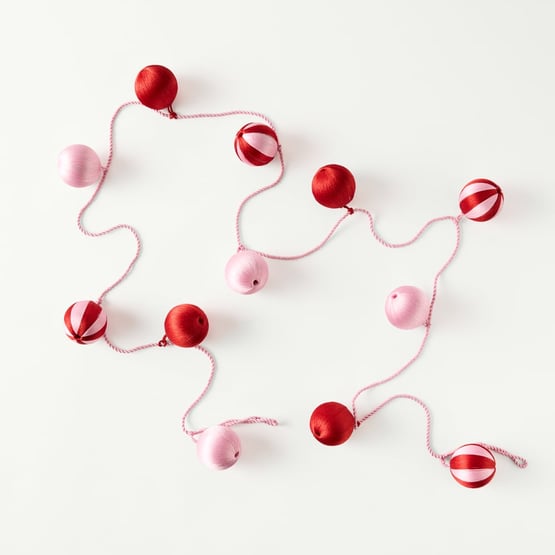 Red & Pink Thread Stripe Ball Garland