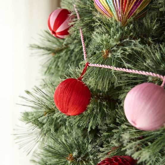 Red & Pink Thread Stripe Ball Garland