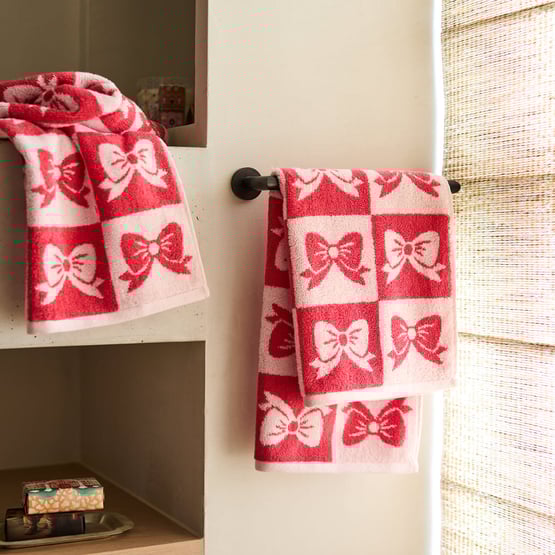 Christmas Bow Pink & Red Hand Towel Pack of 2
