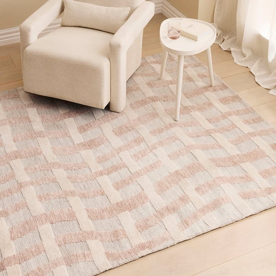 Lola Blush & Natural Rug