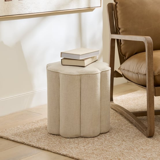 Della Vanilla Ottoman