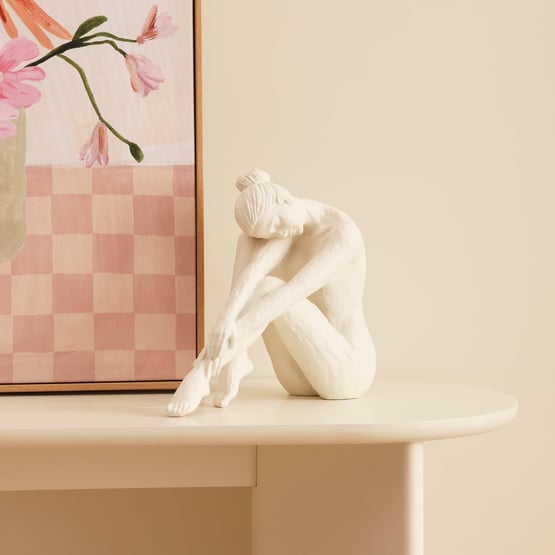 Pas De Deux White Pointing Toes Statue
