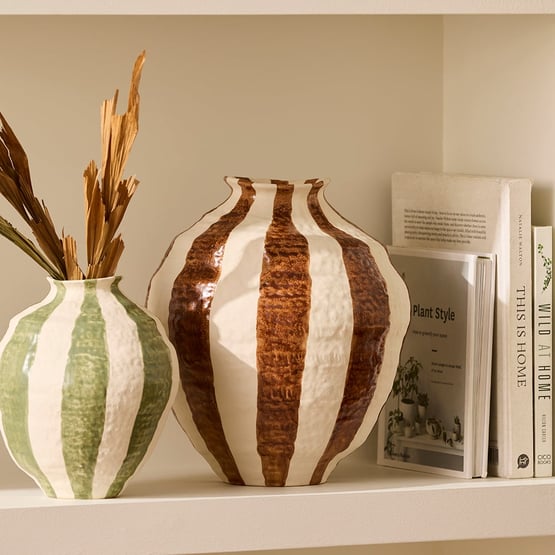 Santorini Chocolate Medium Vase