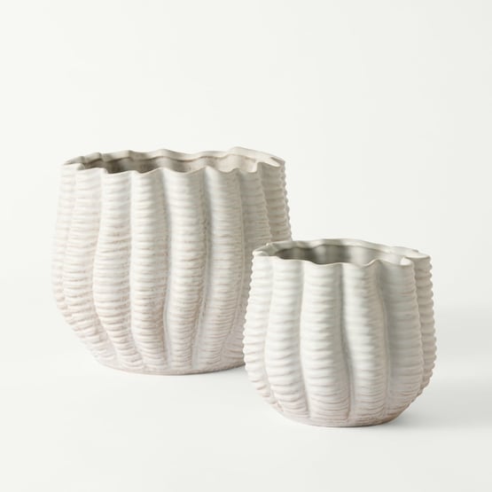 Sea Ripple White Pot