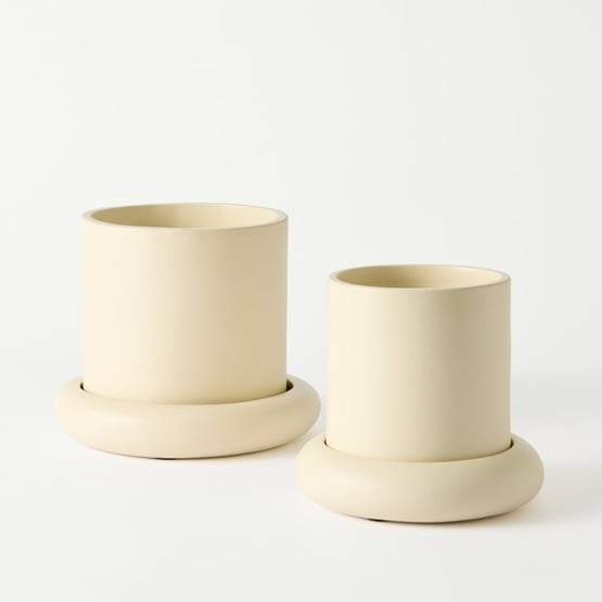 Venus Off White Pot