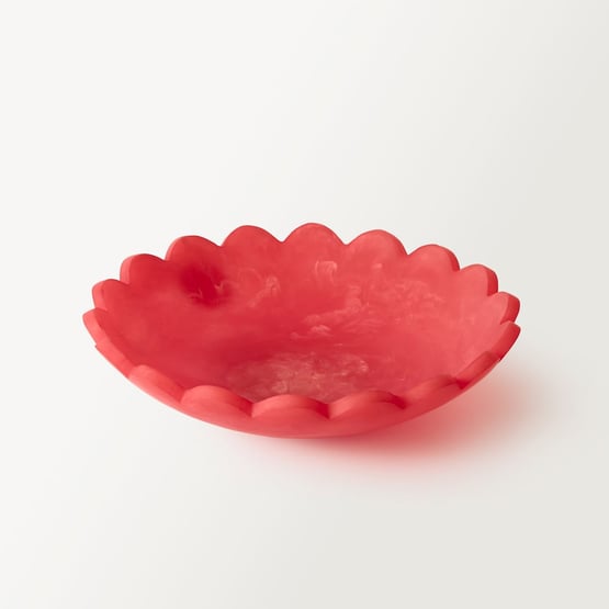 Calypso Resin Matte Raspberry Large Scalloped Bowl