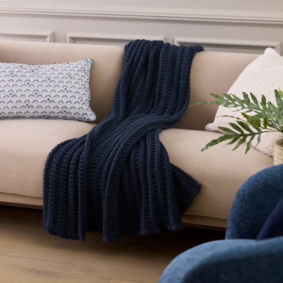 Riley Navy Knit Throw