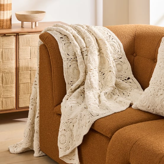 Suvi Crochet Natural Throw