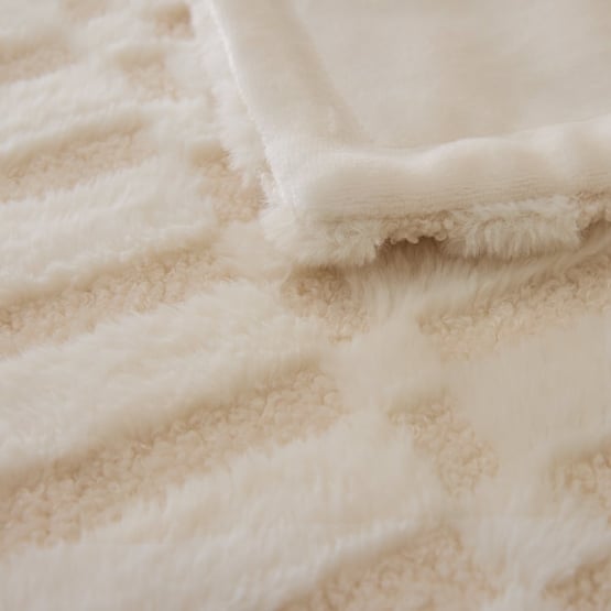 Latvia Natural Grid Blanket