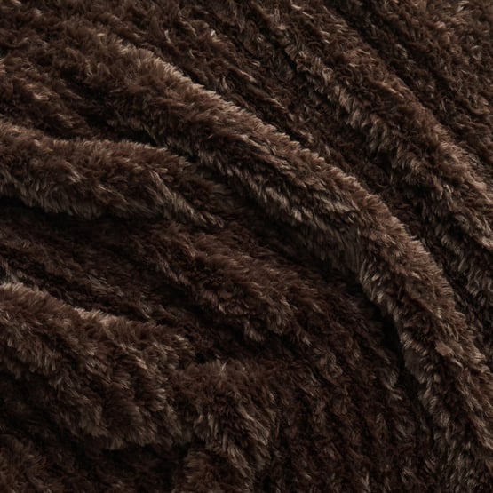 Munich Feather Yarn Chocolate Throw