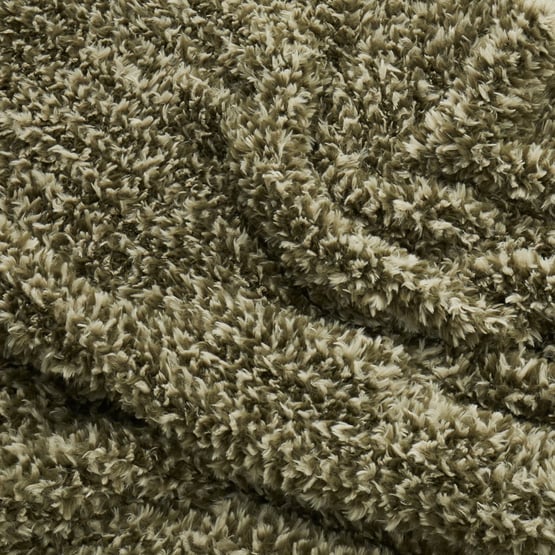 Munich Feather Yarn Lilypad Throw