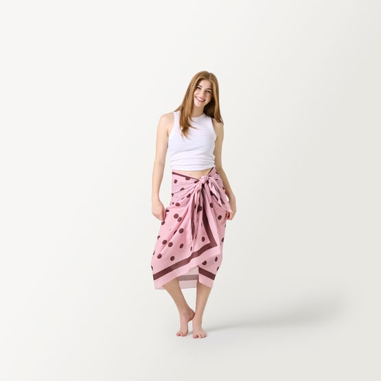 Polkadot Pink & Chocolate Beach Sarong