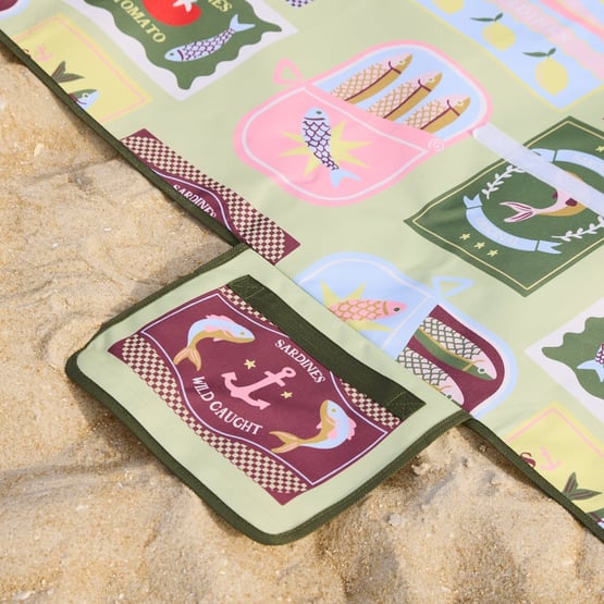 Flynns Celery & Multi Regular Picnic Rug