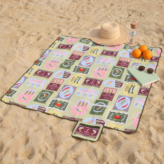 Flynns Celery & Multi Regular Picnic Rug