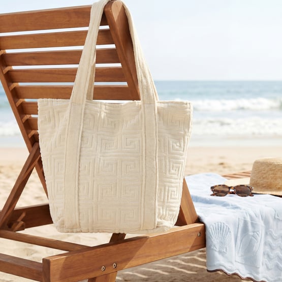 Trinity Egret Terry Textured Beach Tote