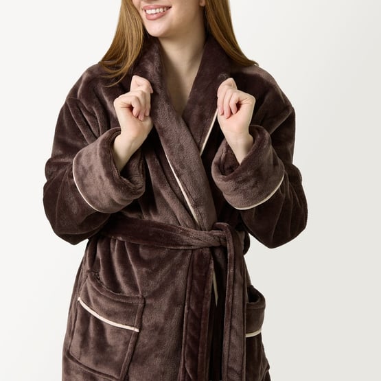 Ultra Soft Chocolate Piped Robe