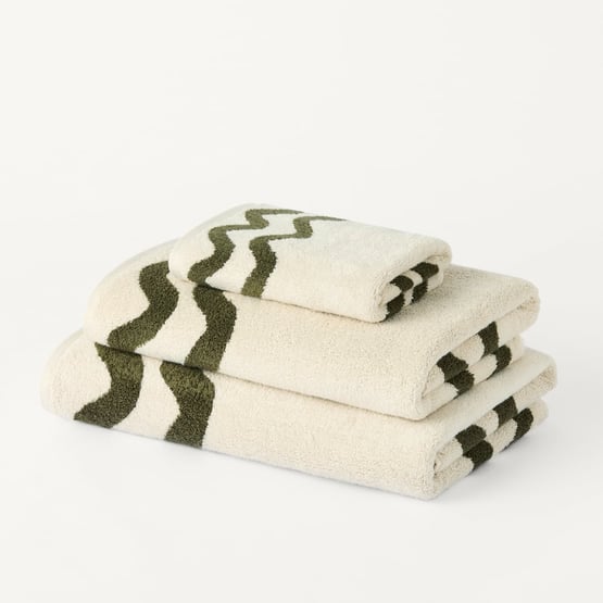 Pippa Beach & Olive Towel Range 