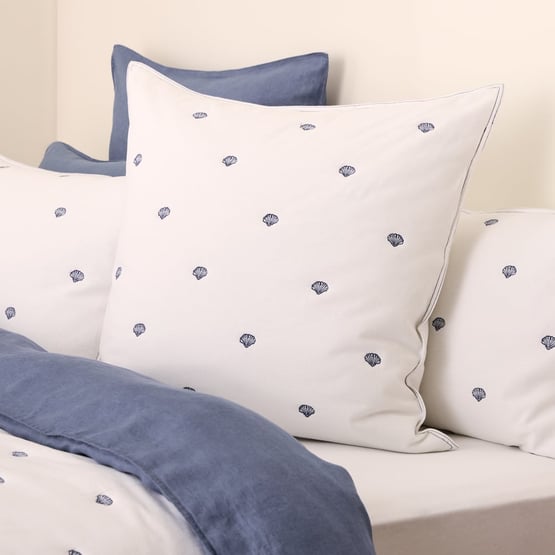 Lisbon White Quilted Pillowcases 