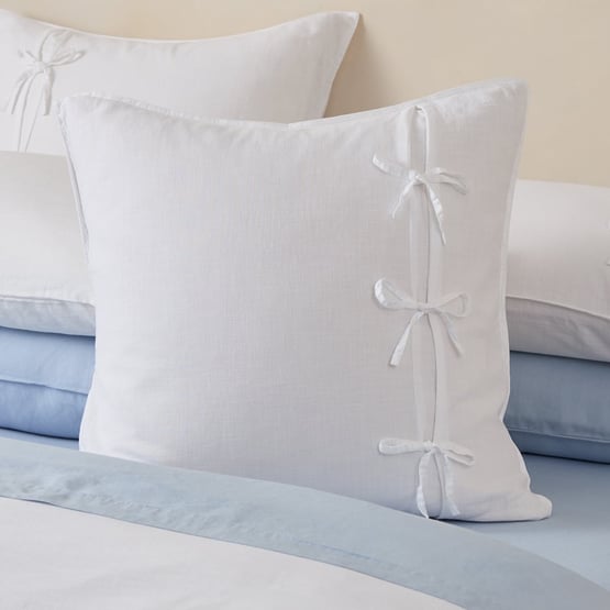 Elisa White Bow Pillowcases