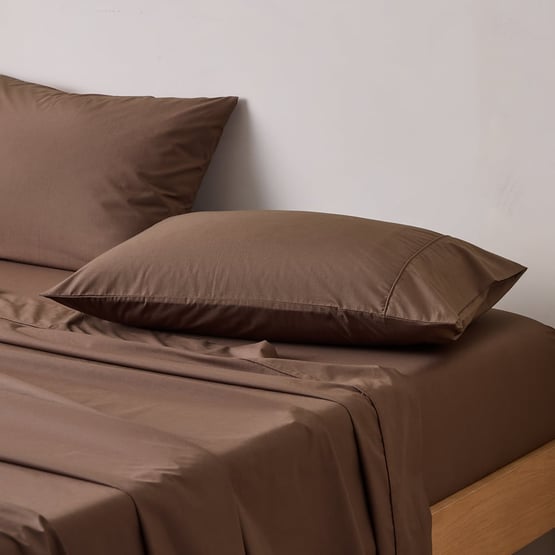 Fresh Sheets Chocolate Sheet Set