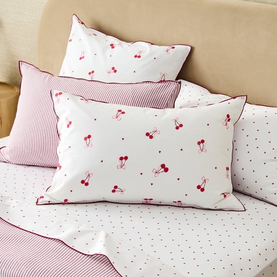 Ma Cherie Printed White Pillowcases