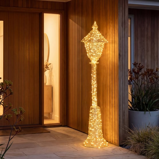 Sparkling Gold LED Lamp Post