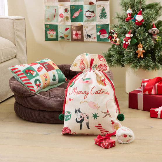 Meowy Catmas Multi Red Sack